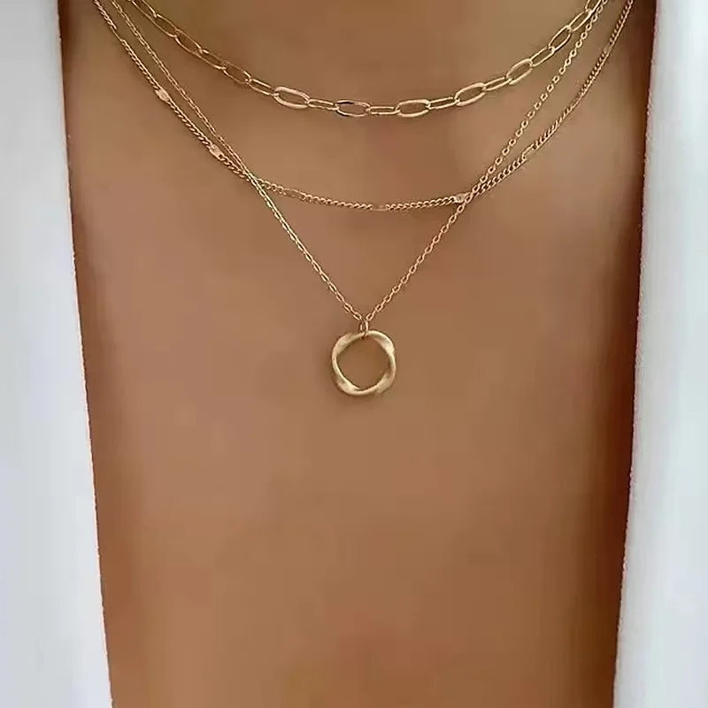 Pendant necklace